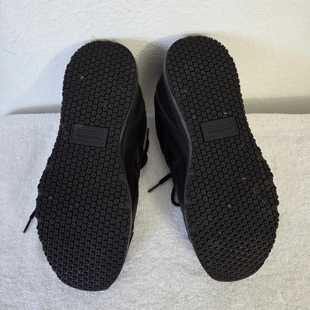 Tredsafe Slip Resistant Shoes Men's Size 11 - Picture 8 of 8